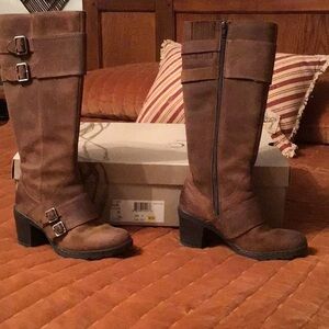 Size 6 women’s Brown  Knee-High Boots with Buckles by b.o.c.